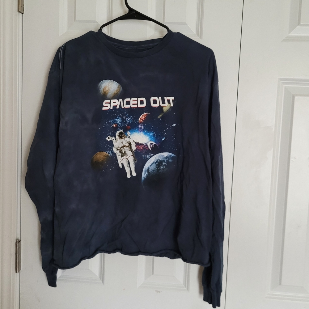 Graphic Galaxy Space Astronaut Long Sleeves